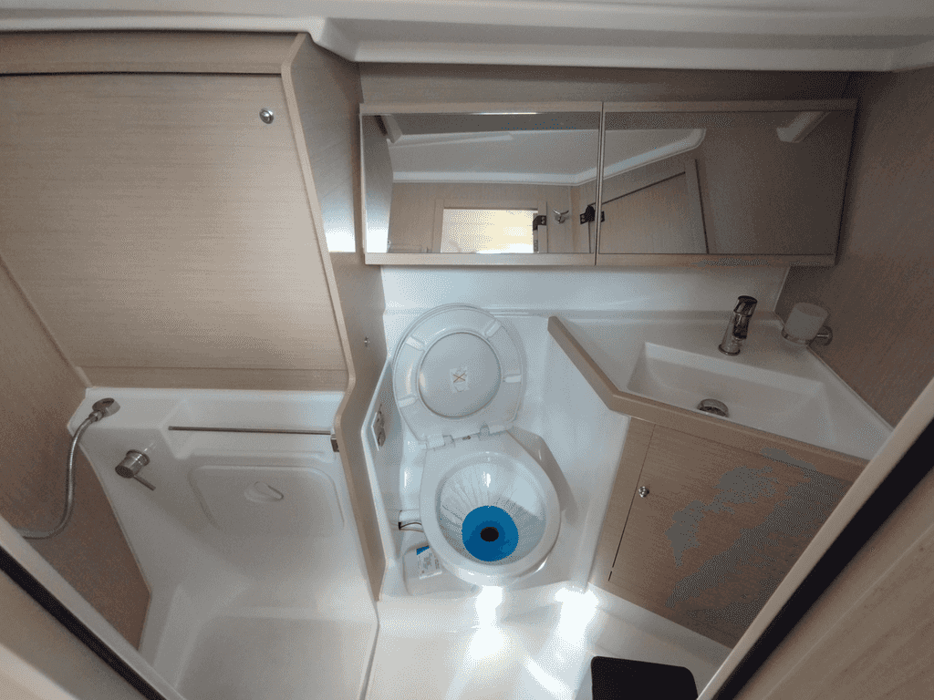 Boat picture 17