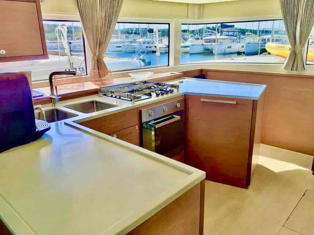 Boat picture 10
