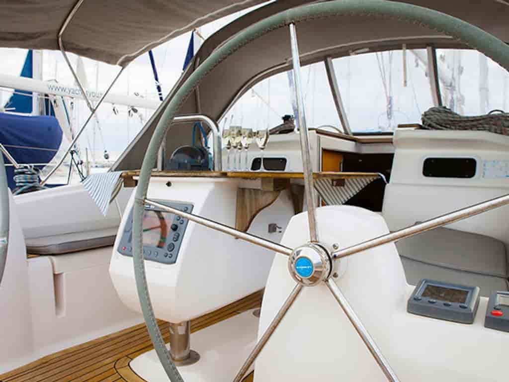 Boat picture 9