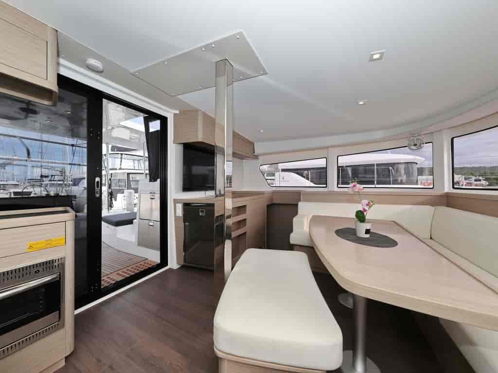 Boat picture 13