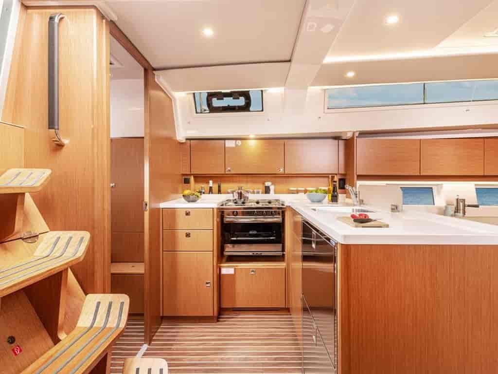 Boat picture 9