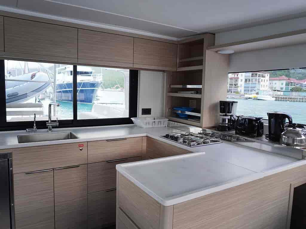 Boat picture 11