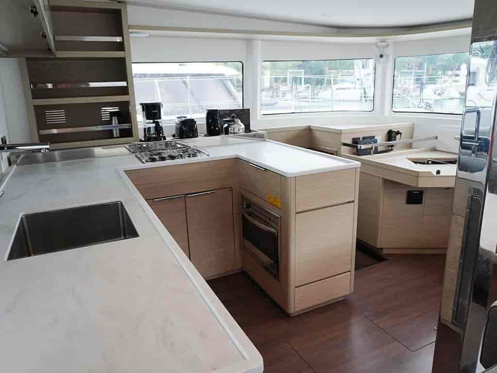 Boat picture 9