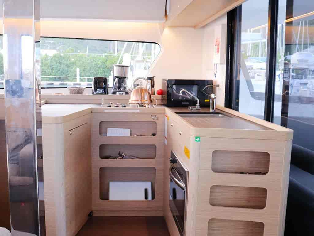 Boat picture 13