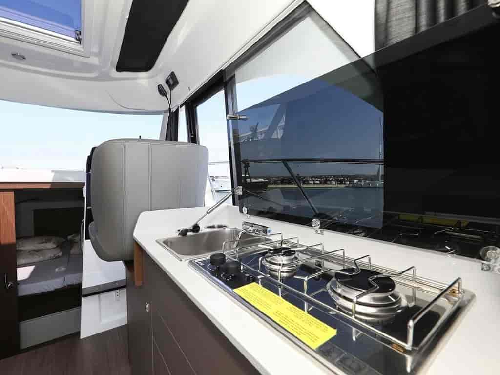 Boat picture 12