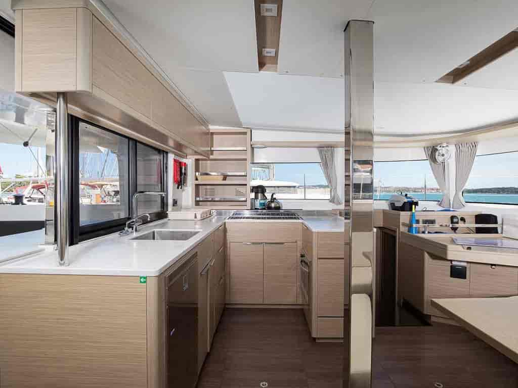 Boat picture 16
