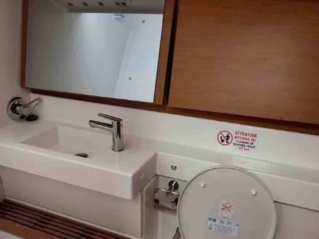 Boat picture 14