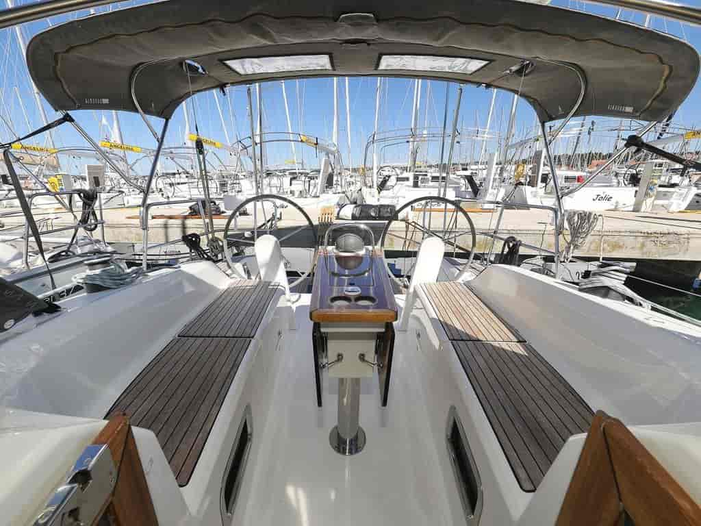 Boat picture 9