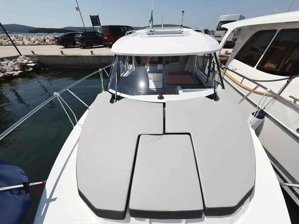 Boat picture 9