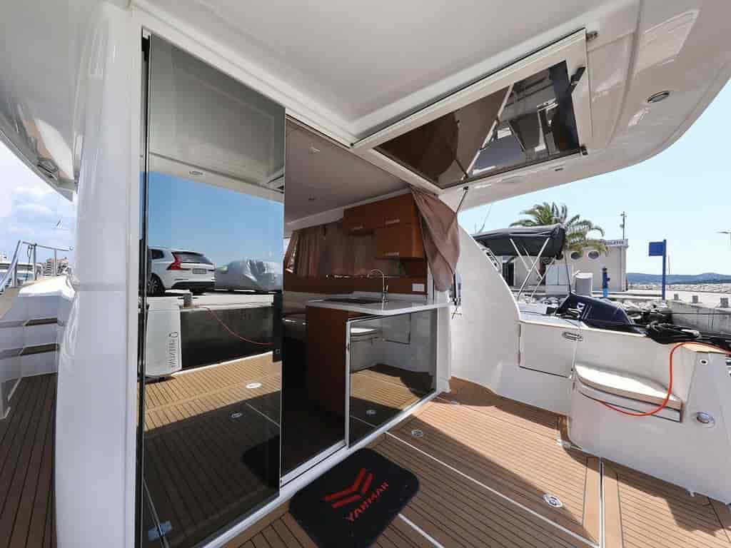 Boat picture 9