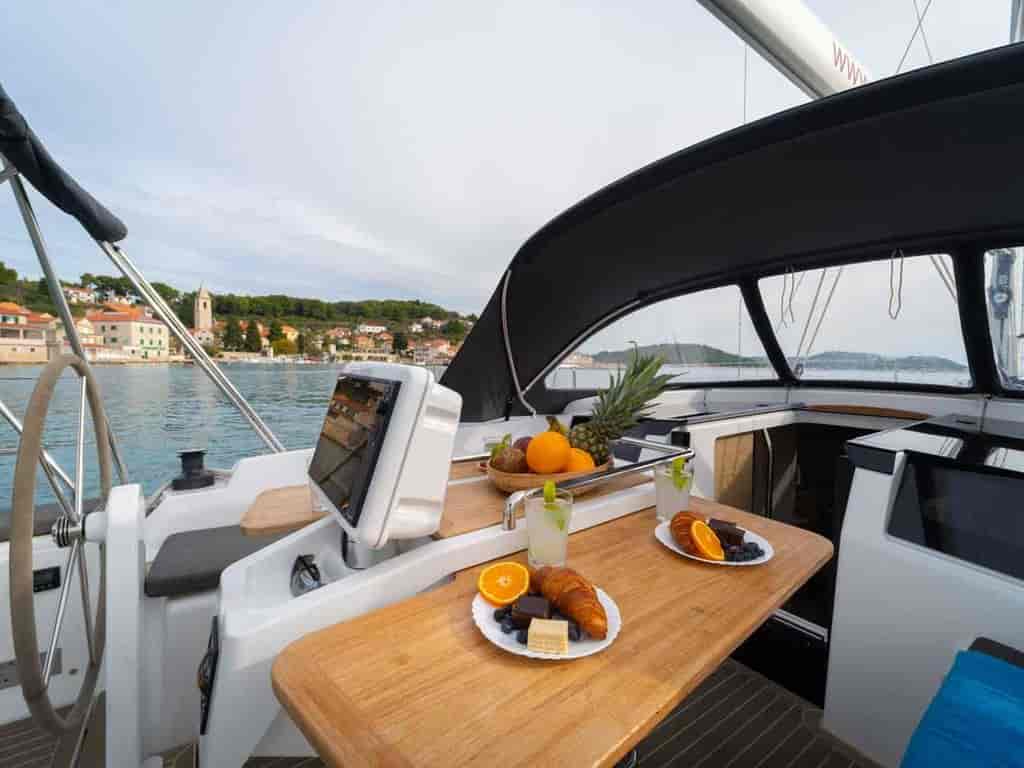 Boat picture 14