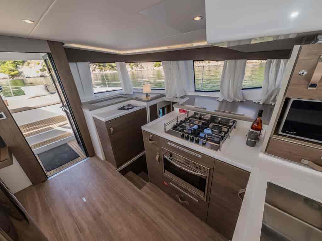 Boat picture 12