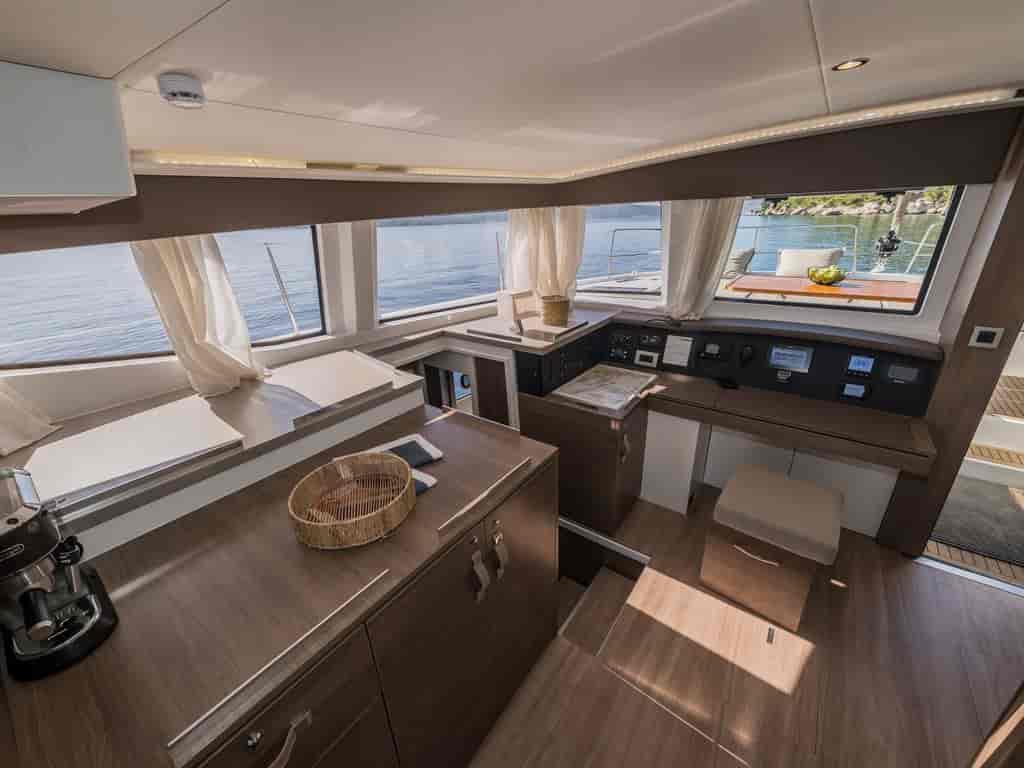 Boat picture 13