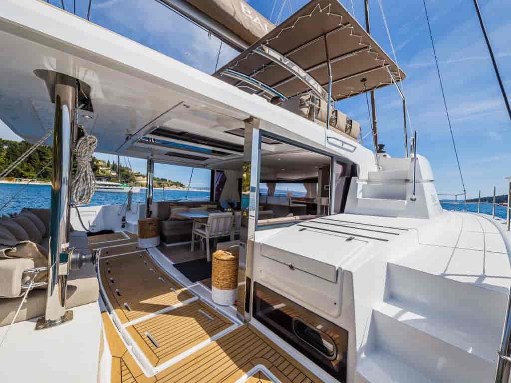 Boat picture 9