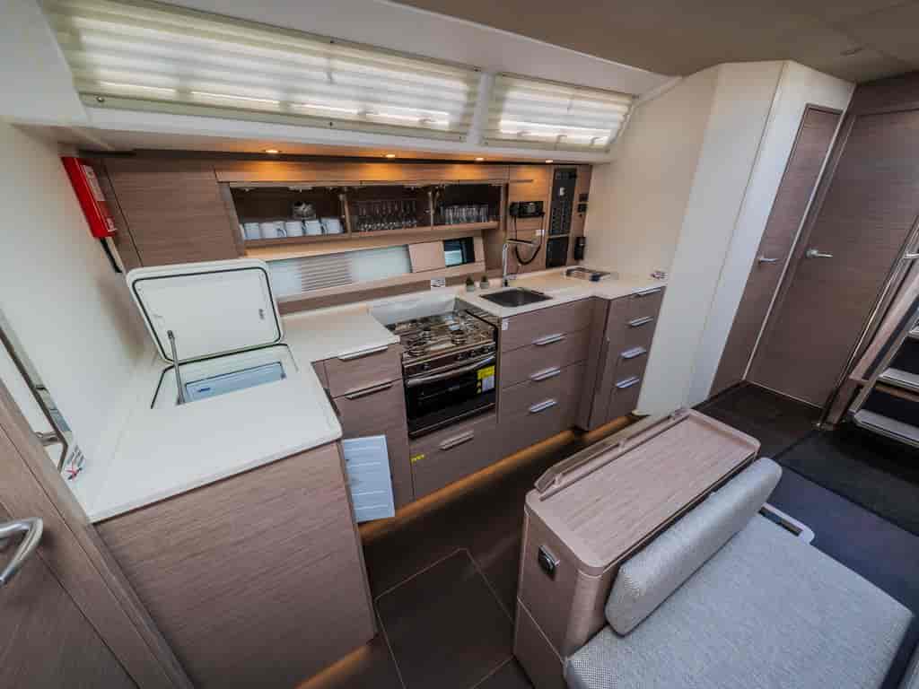 Boat picture 17