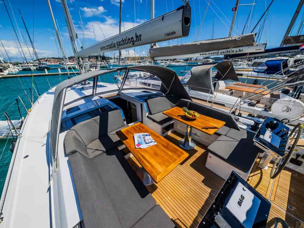 Boat picture 9