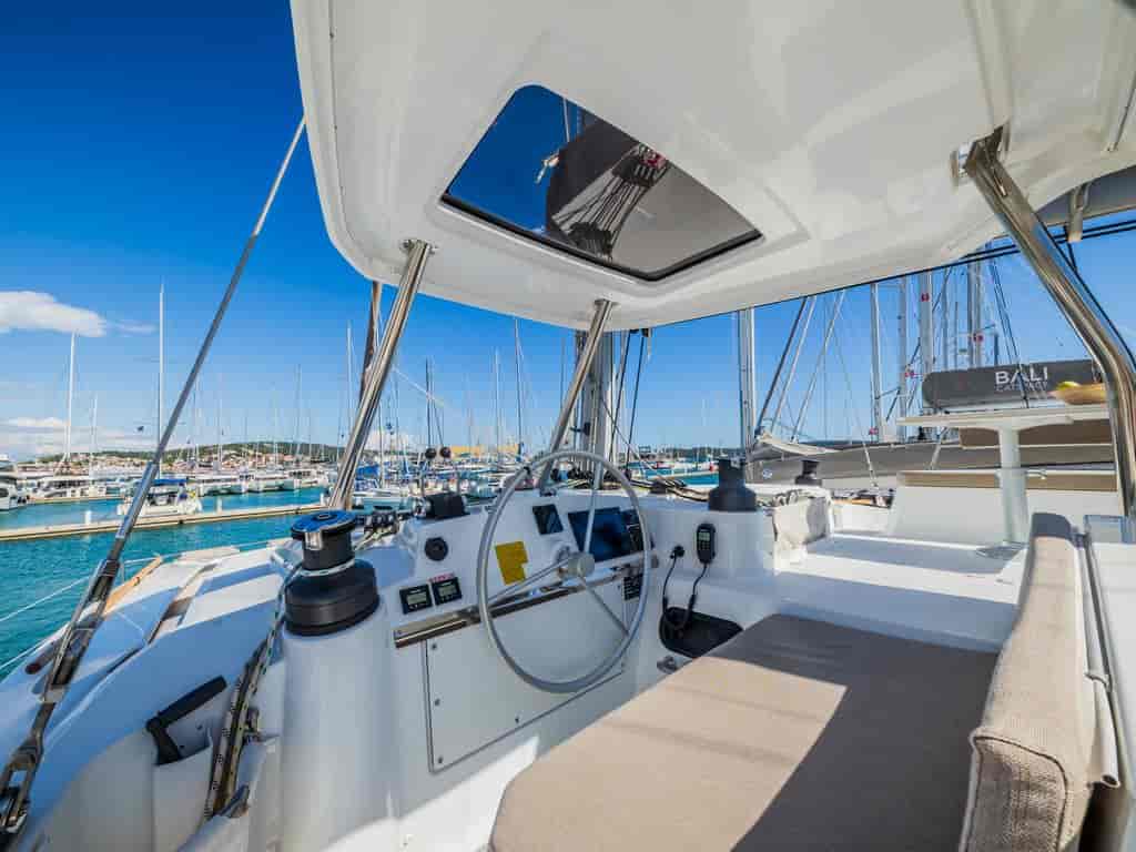Boat picture 10
