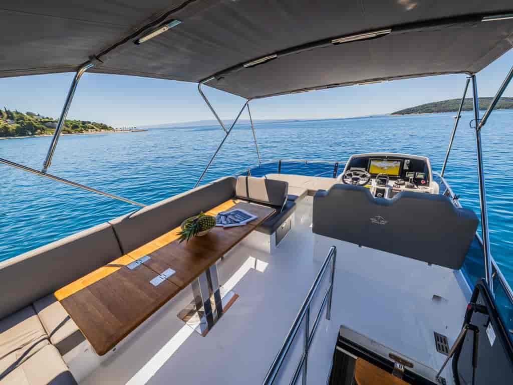 Boat picture 12