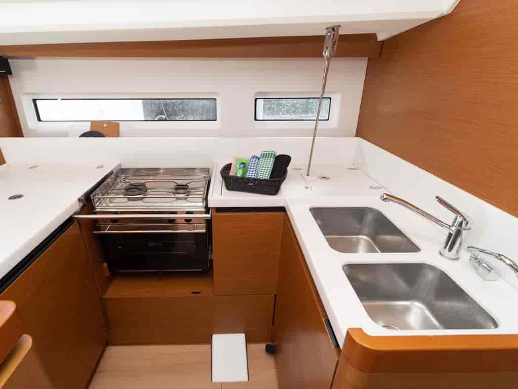 Boat picture 13