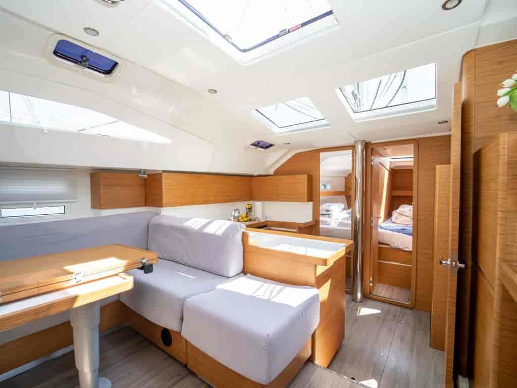 Boat picture 9