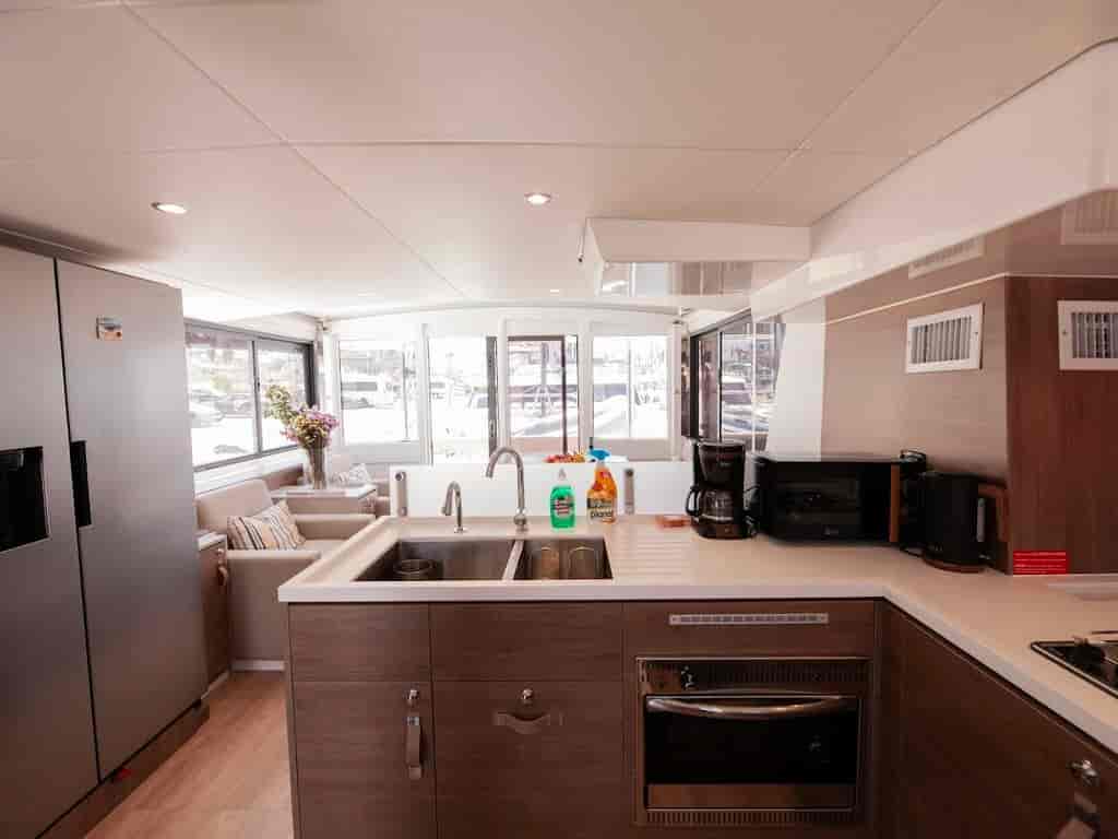 Boat picture 9