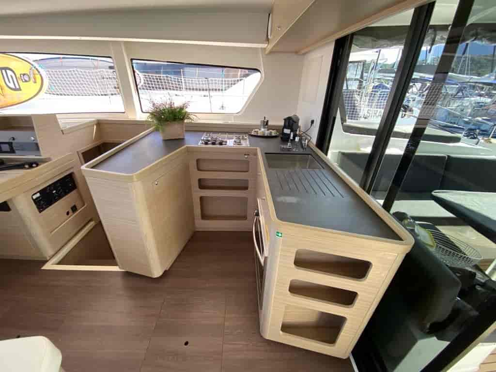 Boat picture 18