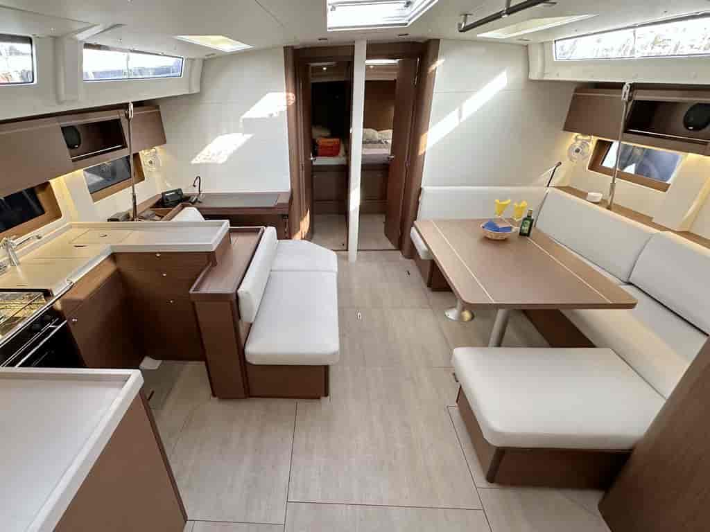 Boat picture 9