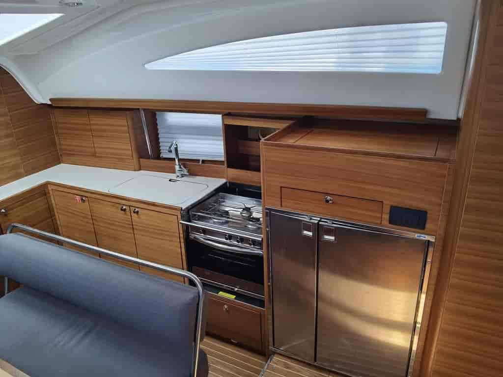 Boat picture 9