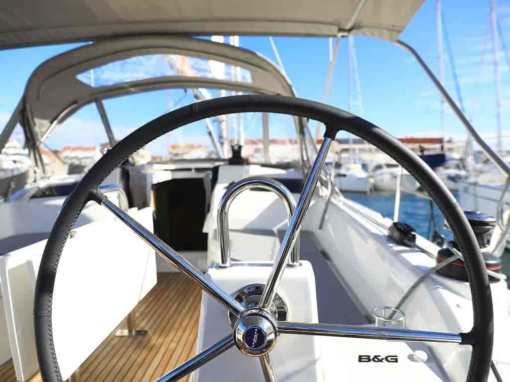 Boat picture 9