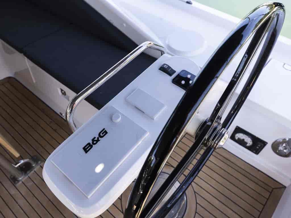 Boat picture 9