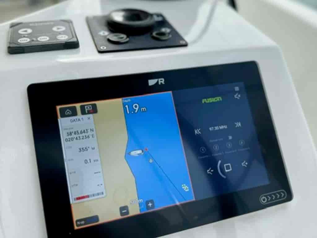 Boat picture 24