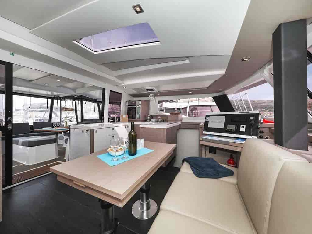Boat picture 13