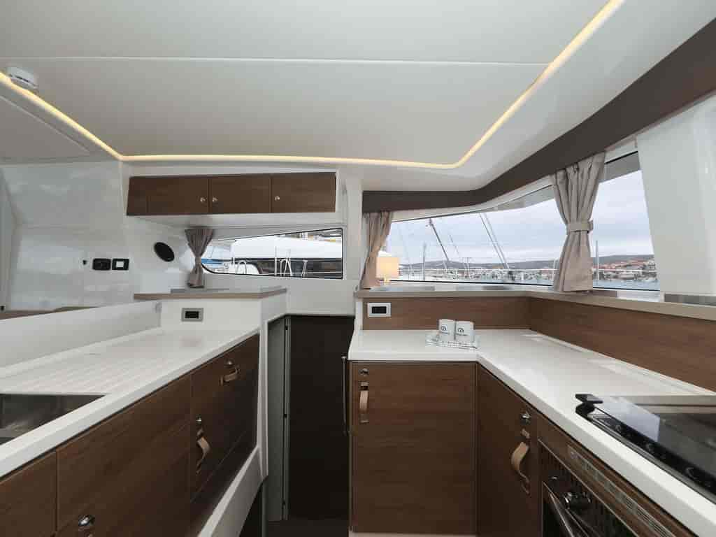 Boat picture 18
