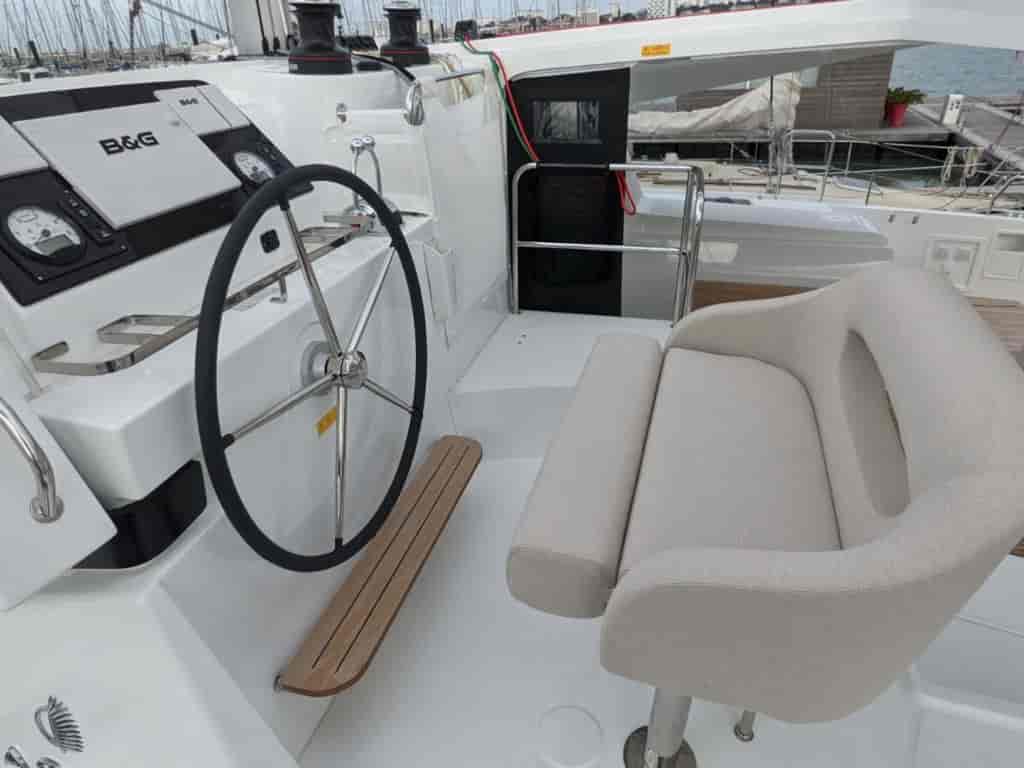 Boat picture 9