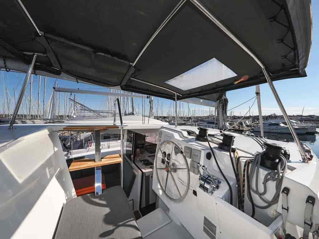 Boat picture 9