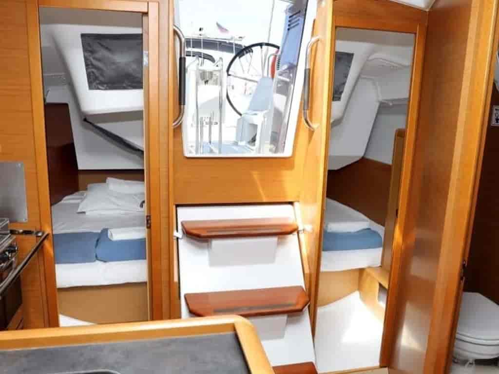Boat picture 9