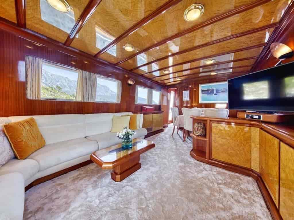 Boat picture 12