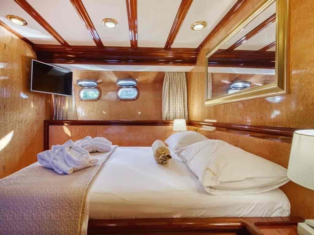 Boat picture 17