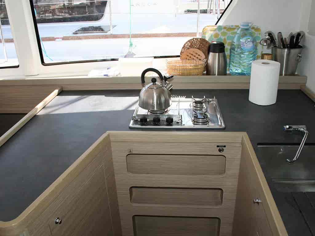 Boat picture 16