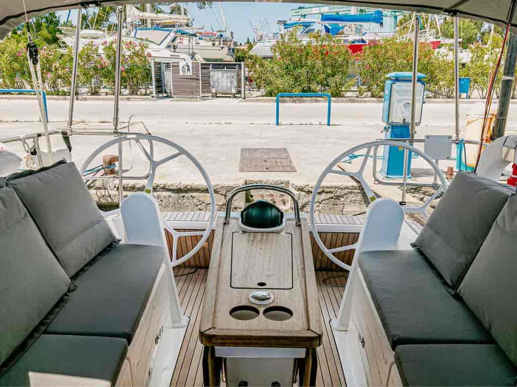 Boat picture 9