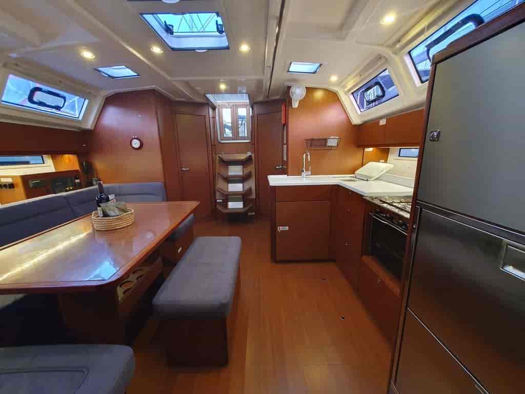 Boat picture 9