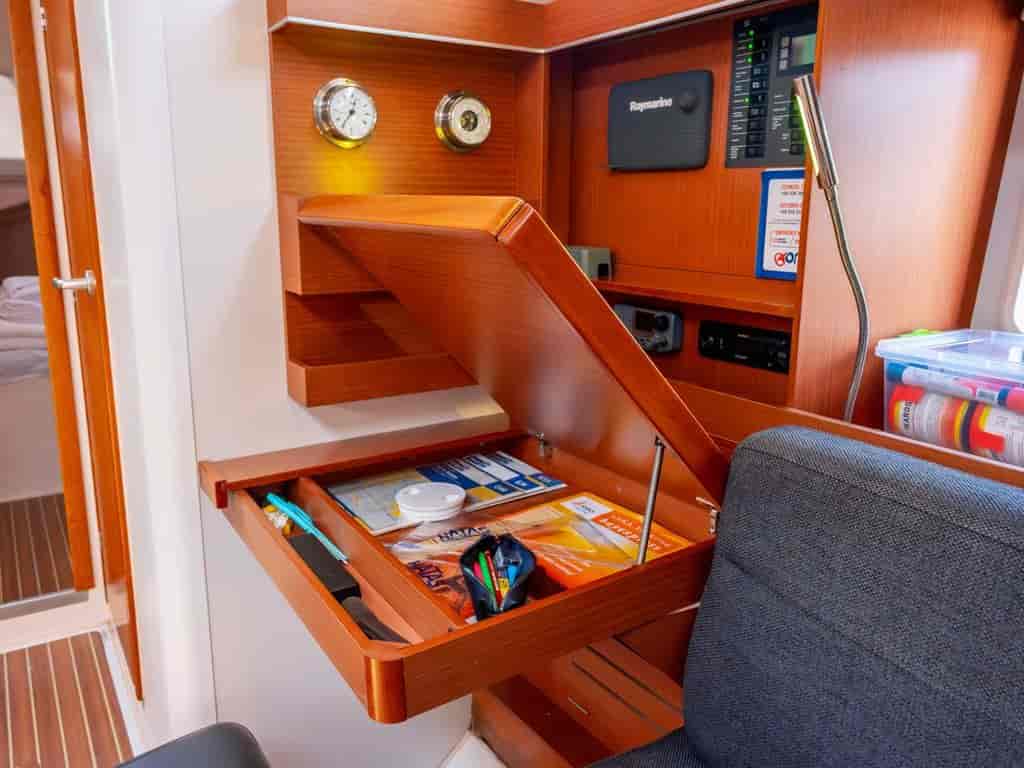 Boat picture 30