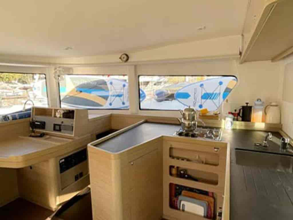 Boat picture 18