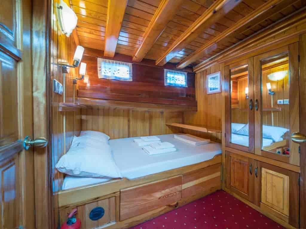Boat picture 14