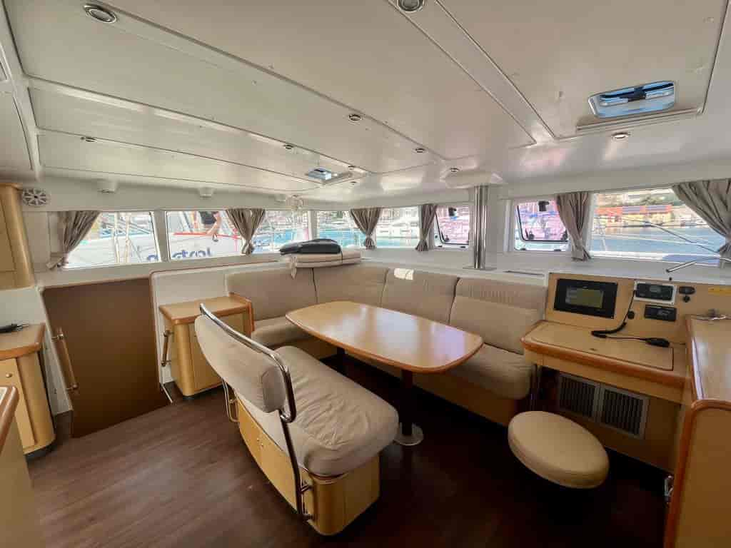 Boat picture 9