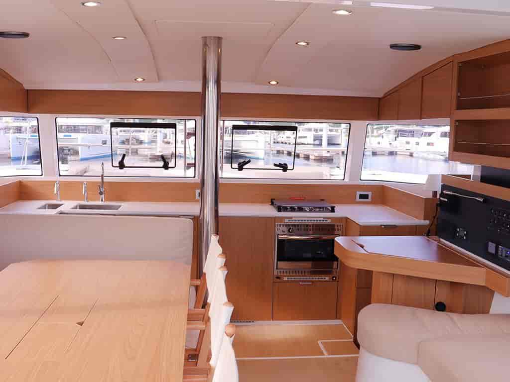 Boat picture 17