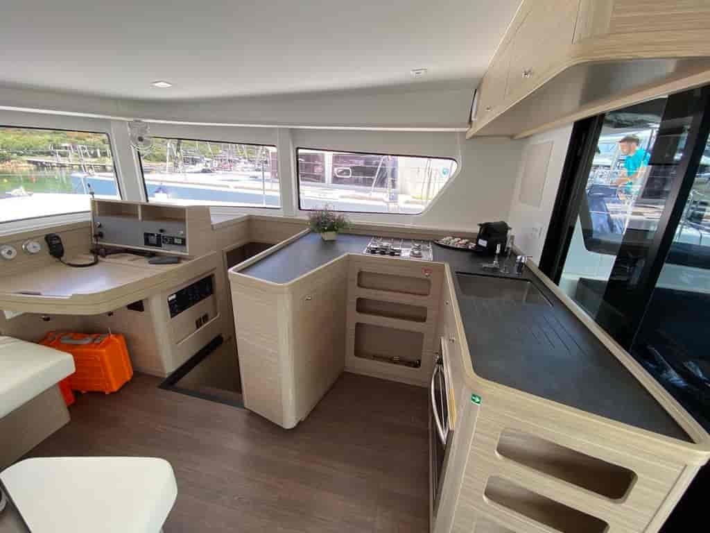 Boat picture 11