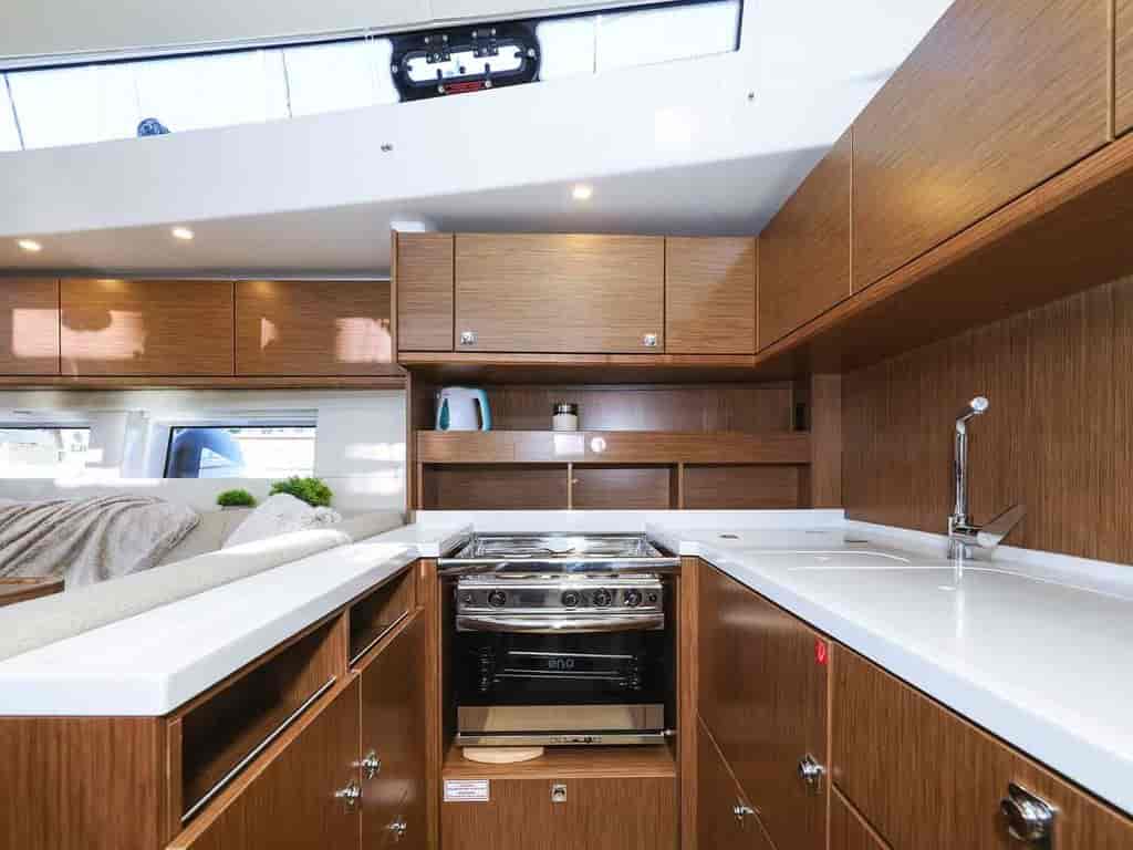 Boat picture 17