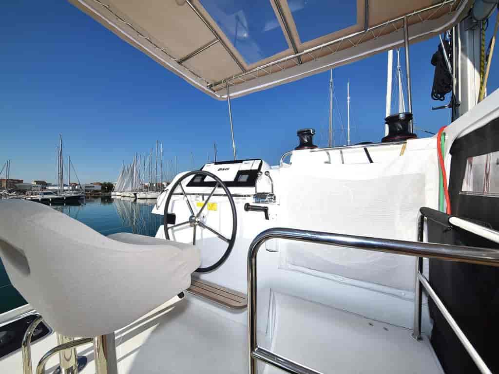 Boat picture 13