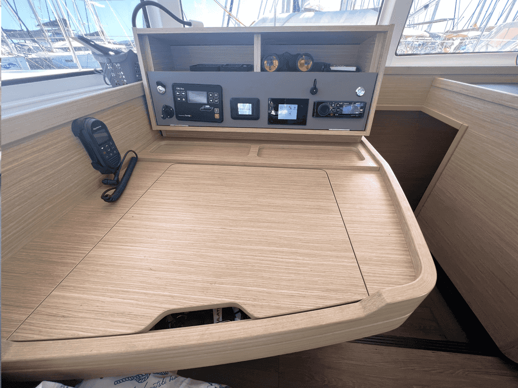 Boat picture 17